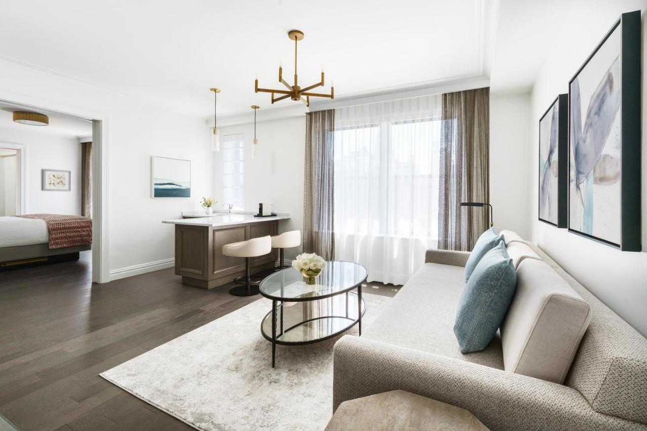 One Bedroom Queen Suite