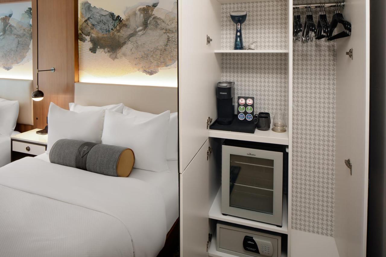 Premium Double Room Two Double Beds High Floor