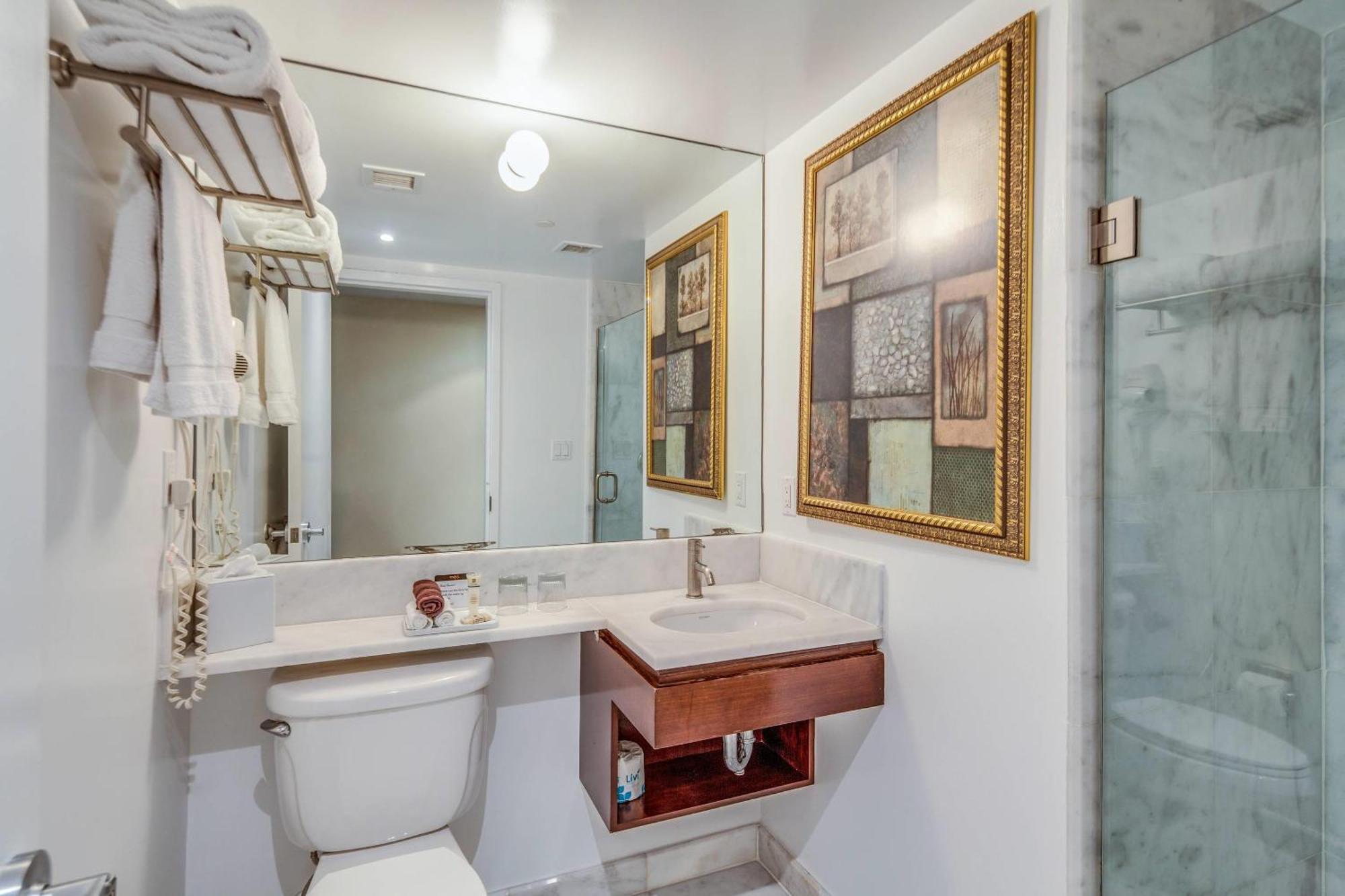 Double Room with Two Double Beds,1210805101:JPEG