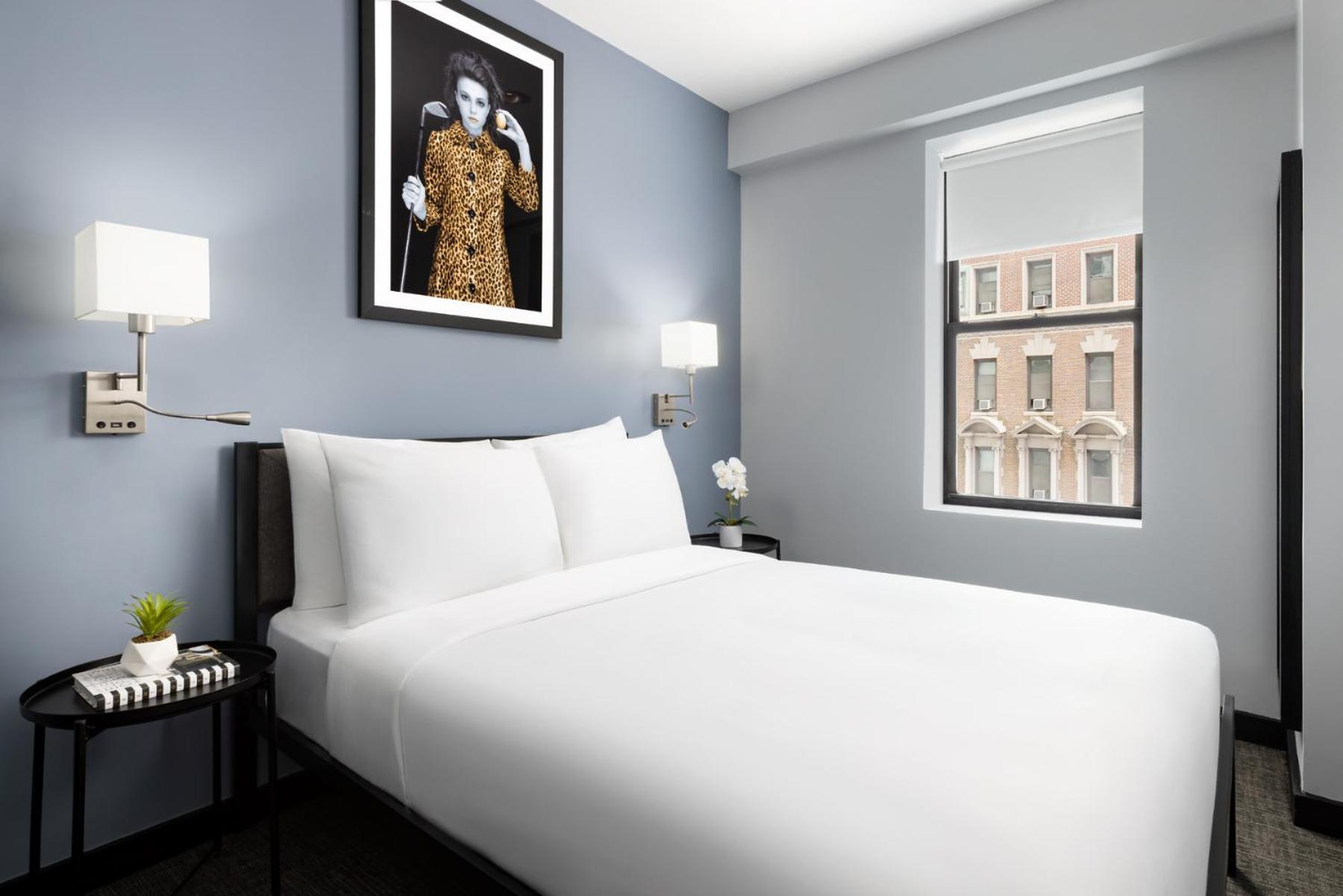 Queen Bed