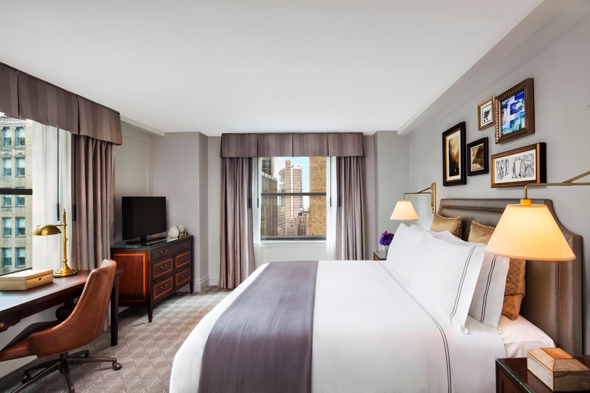 Premium King Room City View