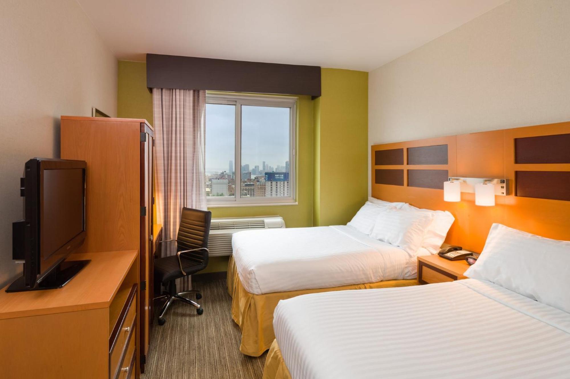 Double Room with Two Double Beds High Floor,1276124449:JPEG