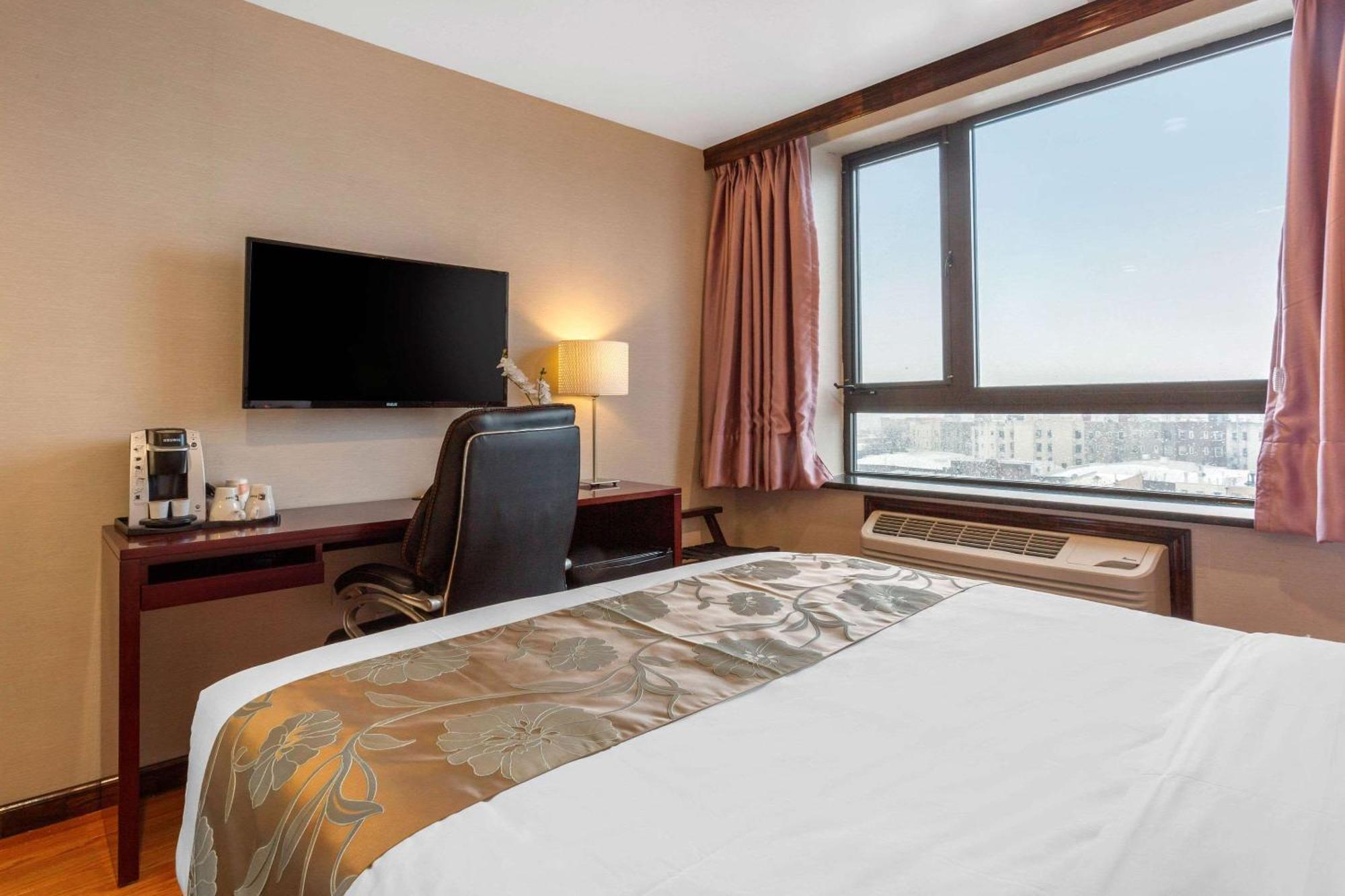 Chambre Lit Queen-Size Supérieure - Non-Fumeurs