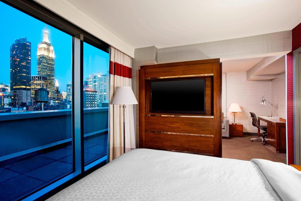 Chelsea Suite 1 Bedroom Suite 1 King Sofa bed Top floor,1400181380:JPEG