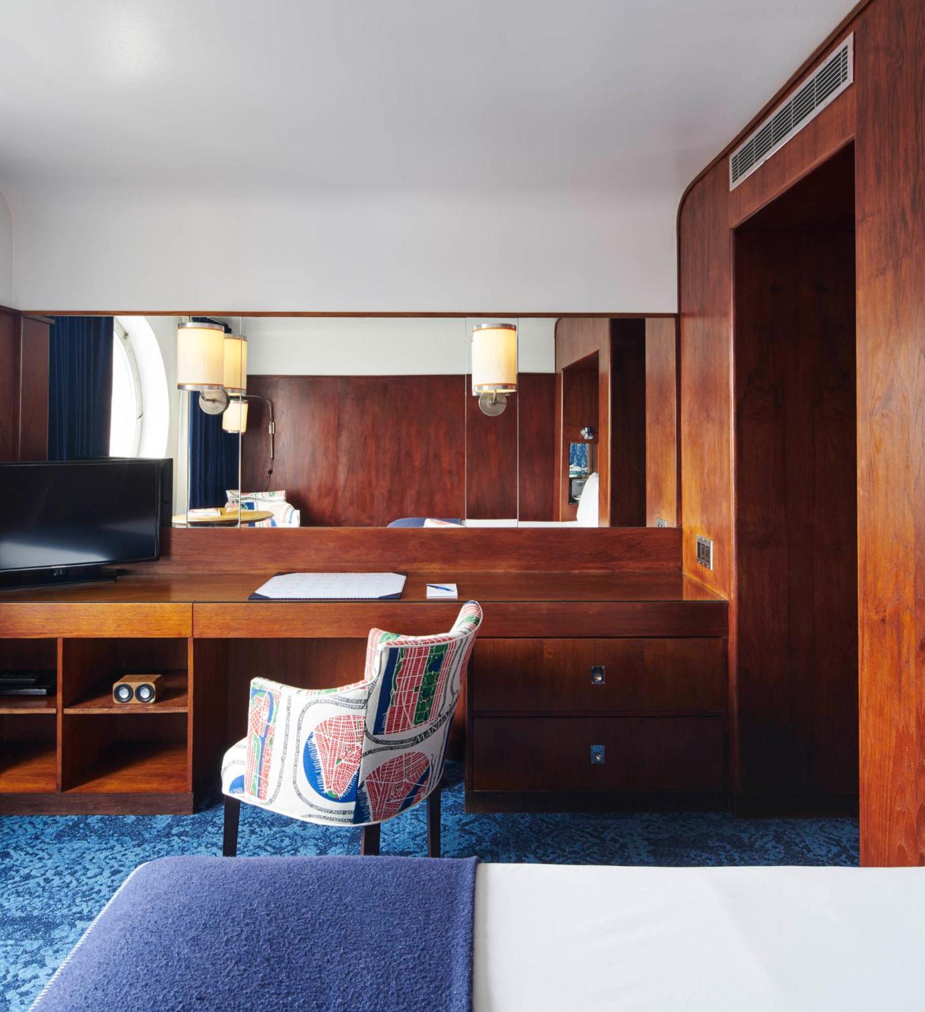 Superior Queen Room