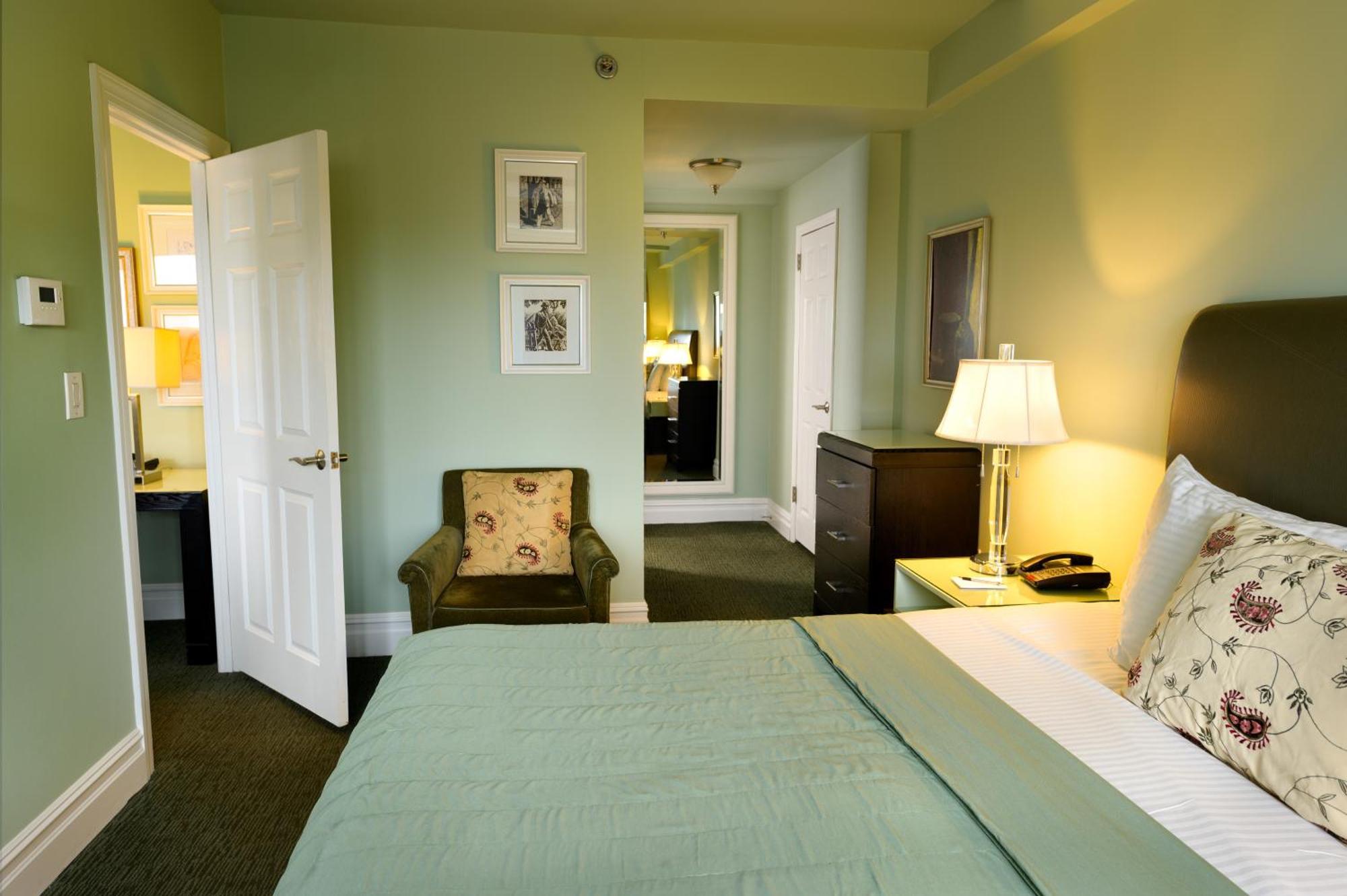 Executive King Suite