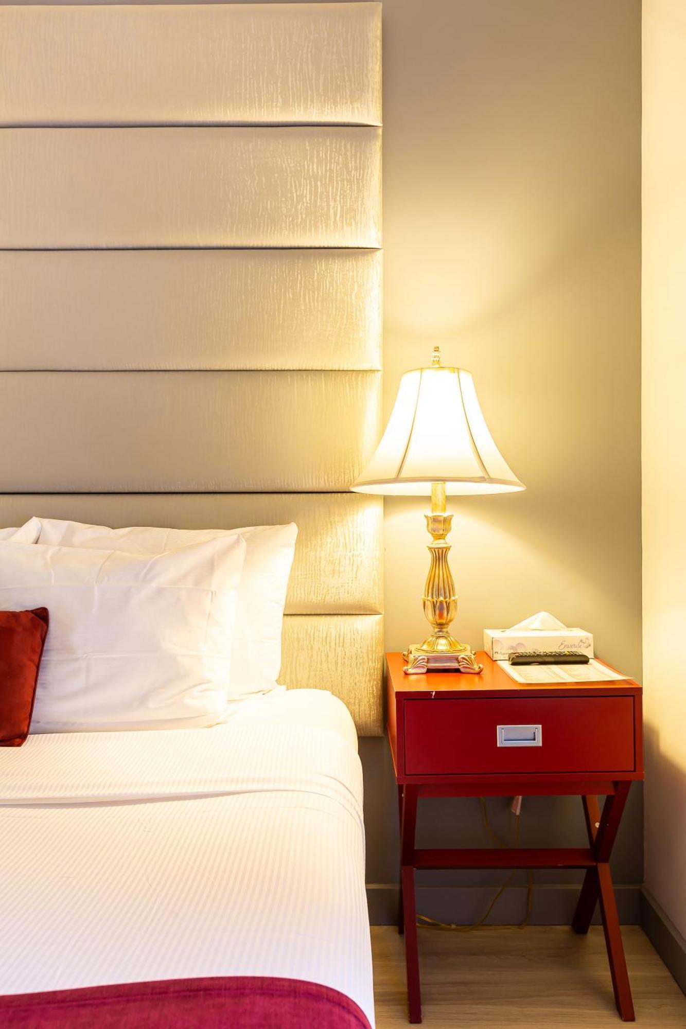 One King Bed Room Accessible