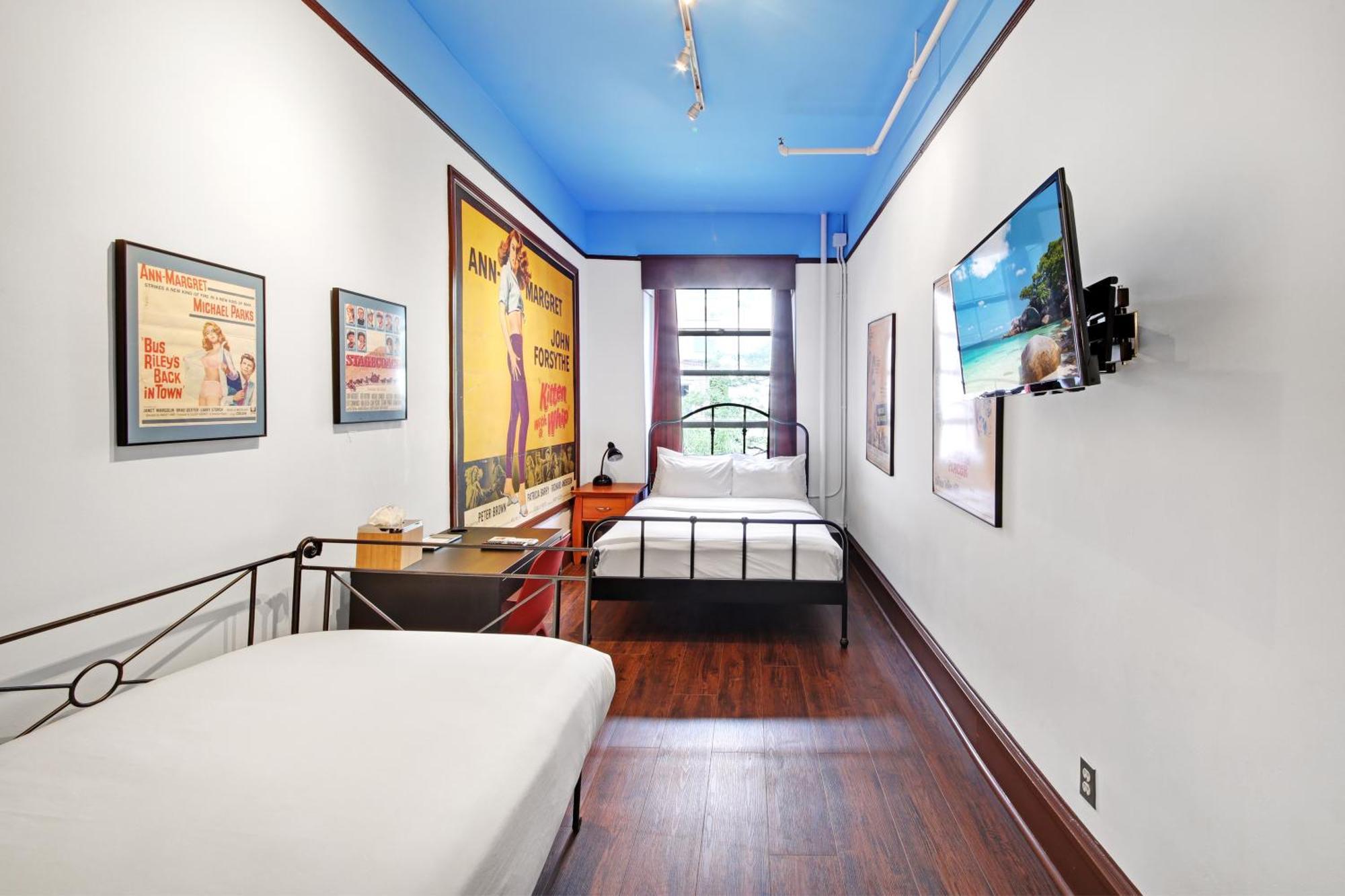 One-Bedroom Suite,1589569053:JPEG