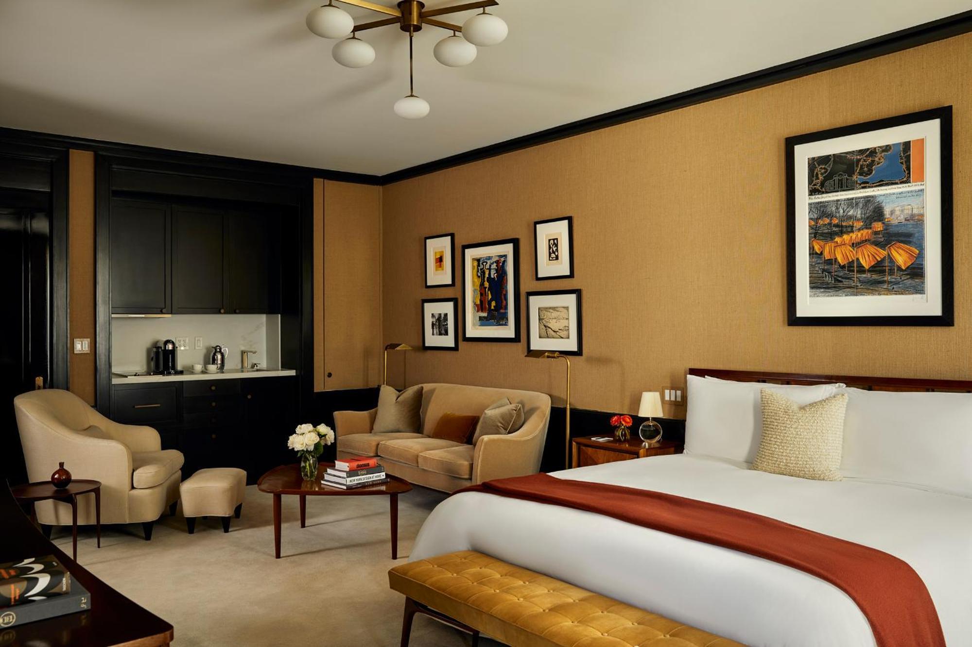 Central Park Clubhouse Suite