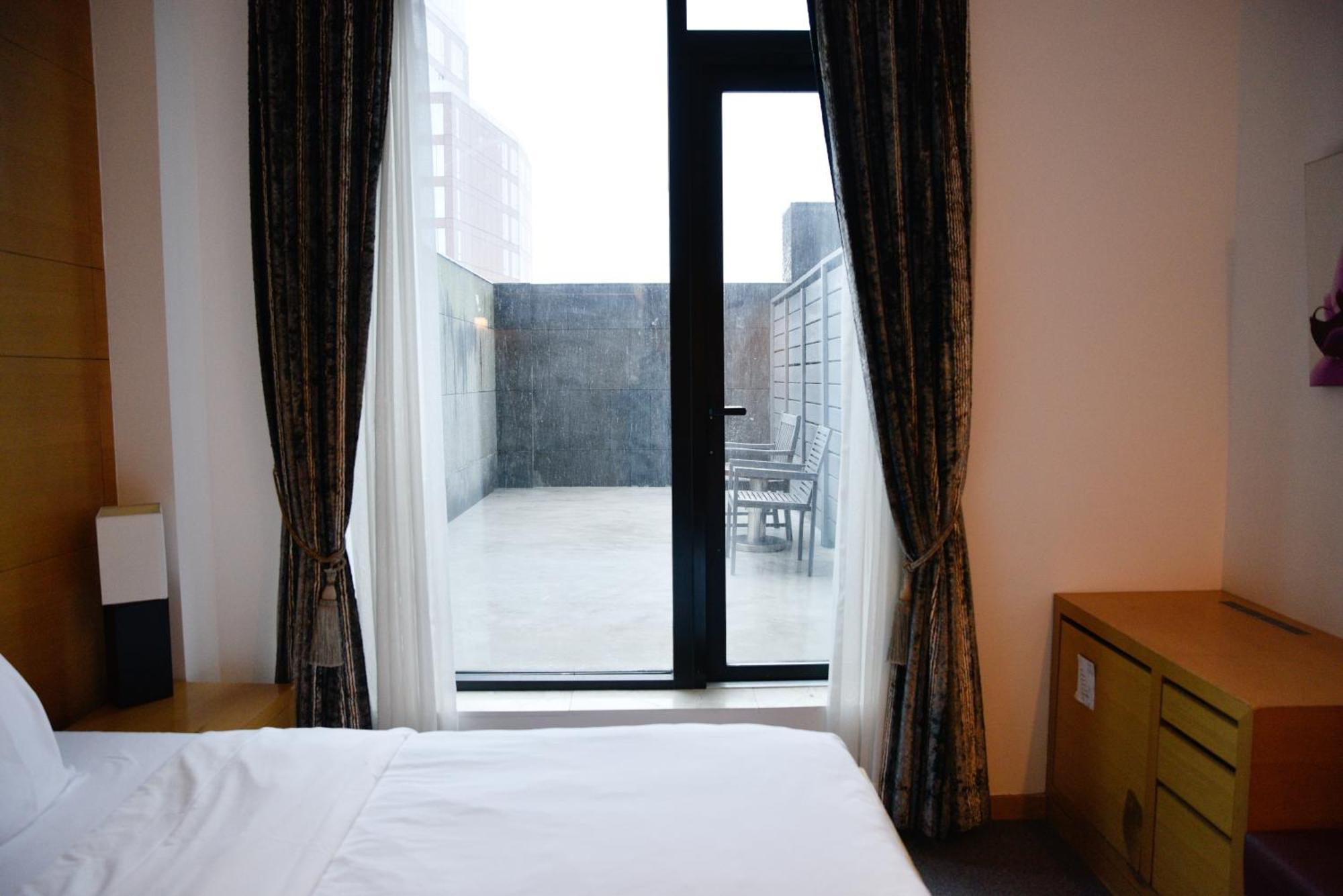 Deluxe King Room Balcony
