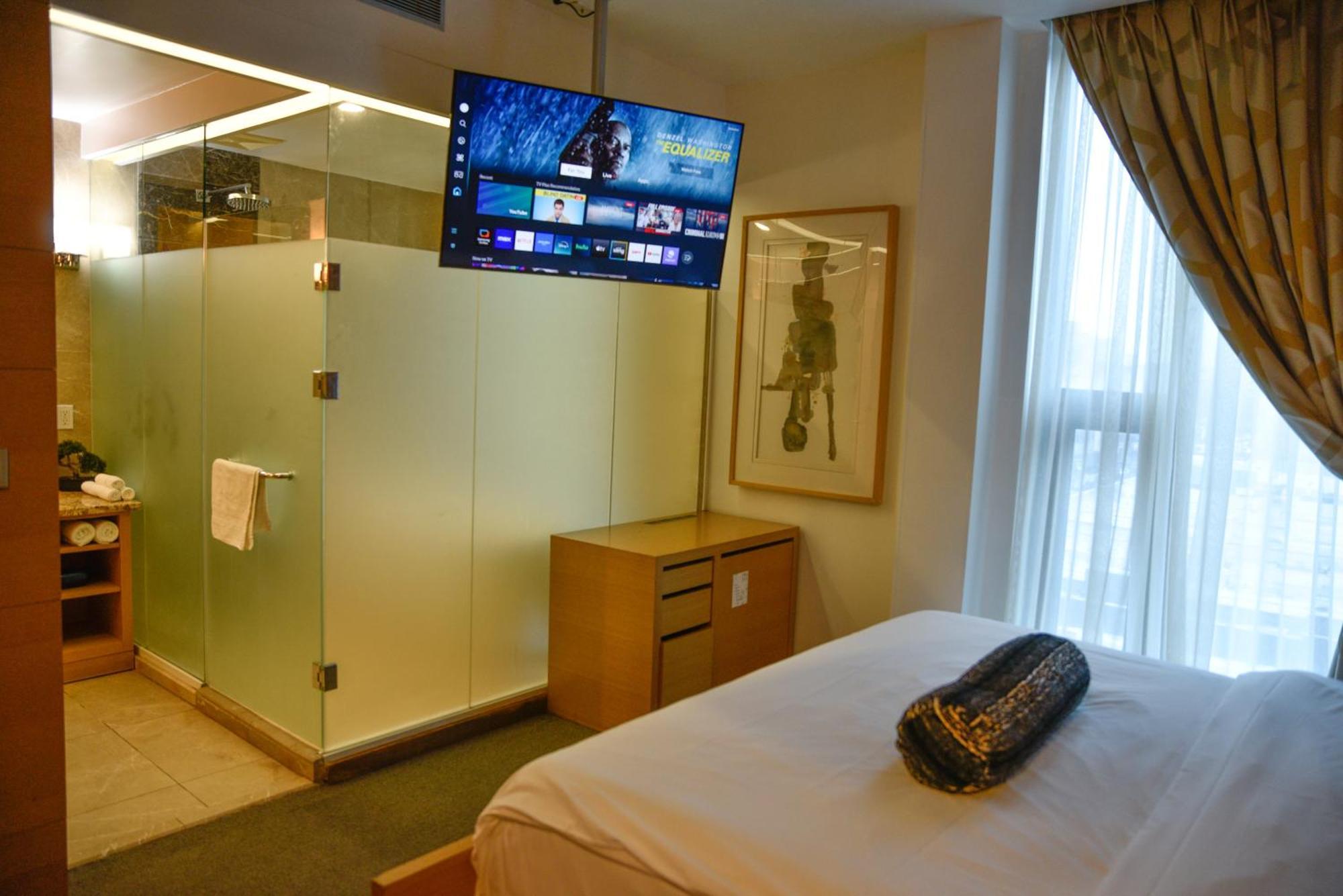 King Room Spa Bath