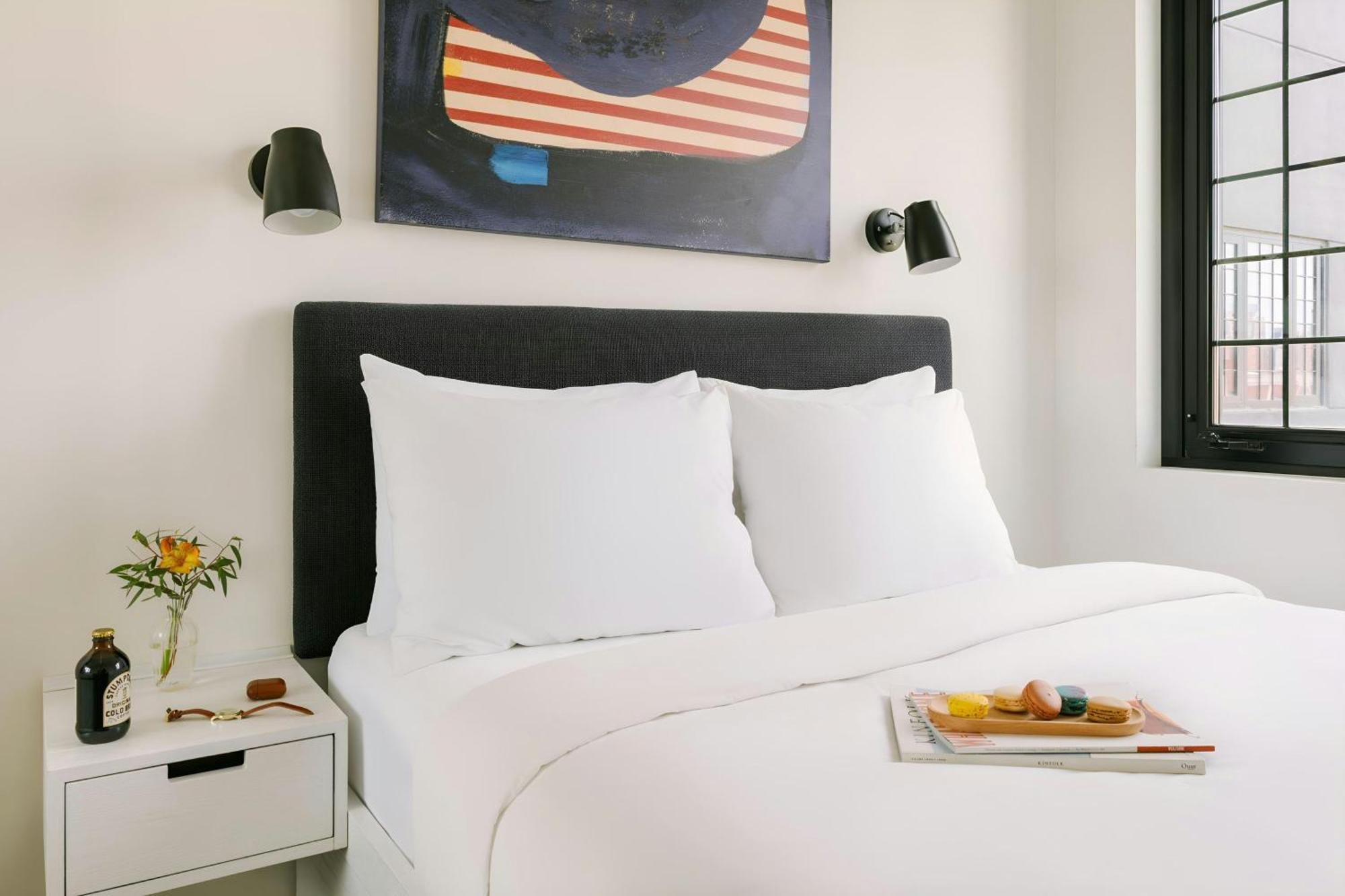 One Queen Guest Room