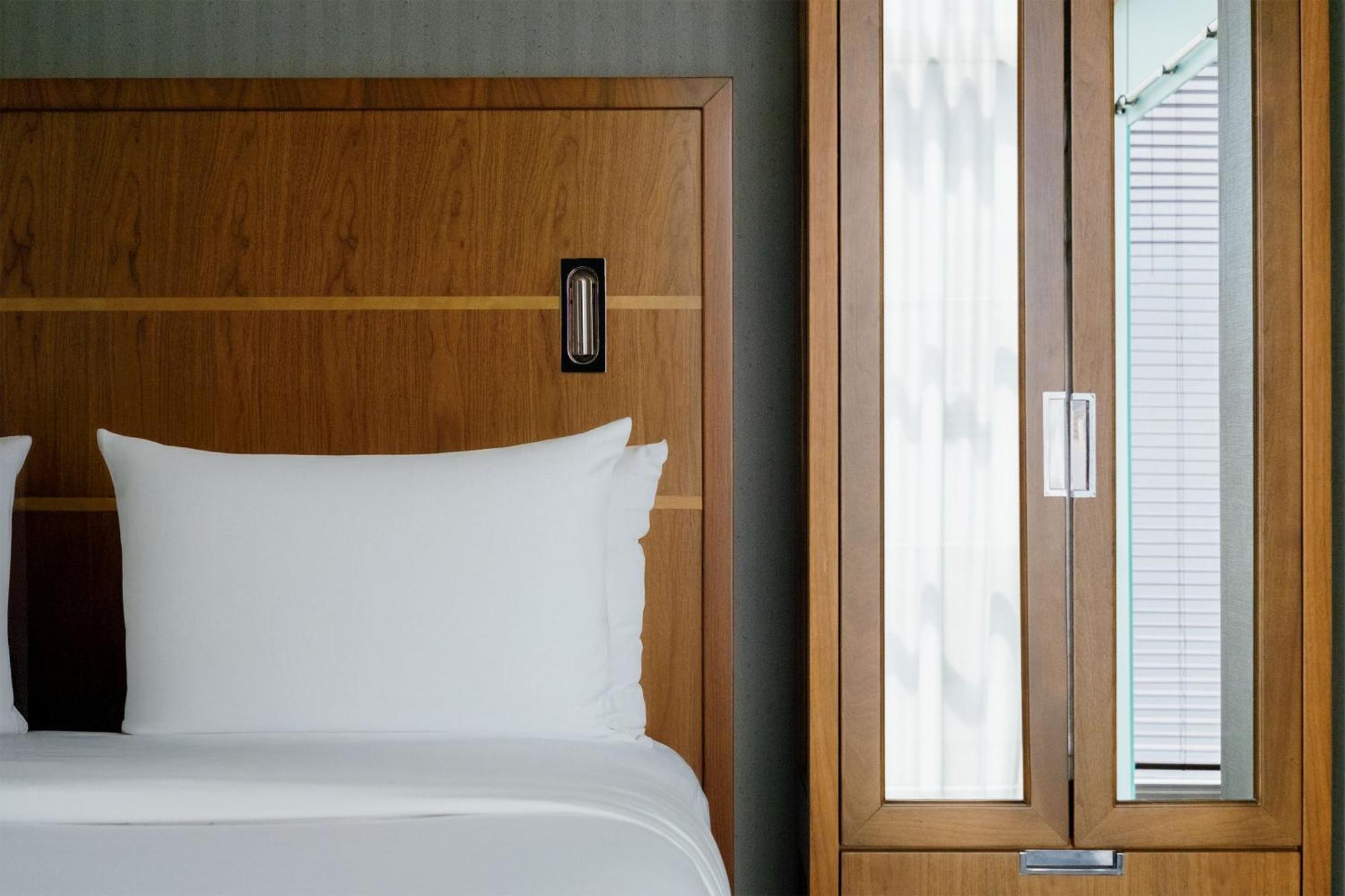 Suite Mobility Access or Hearing Accessible