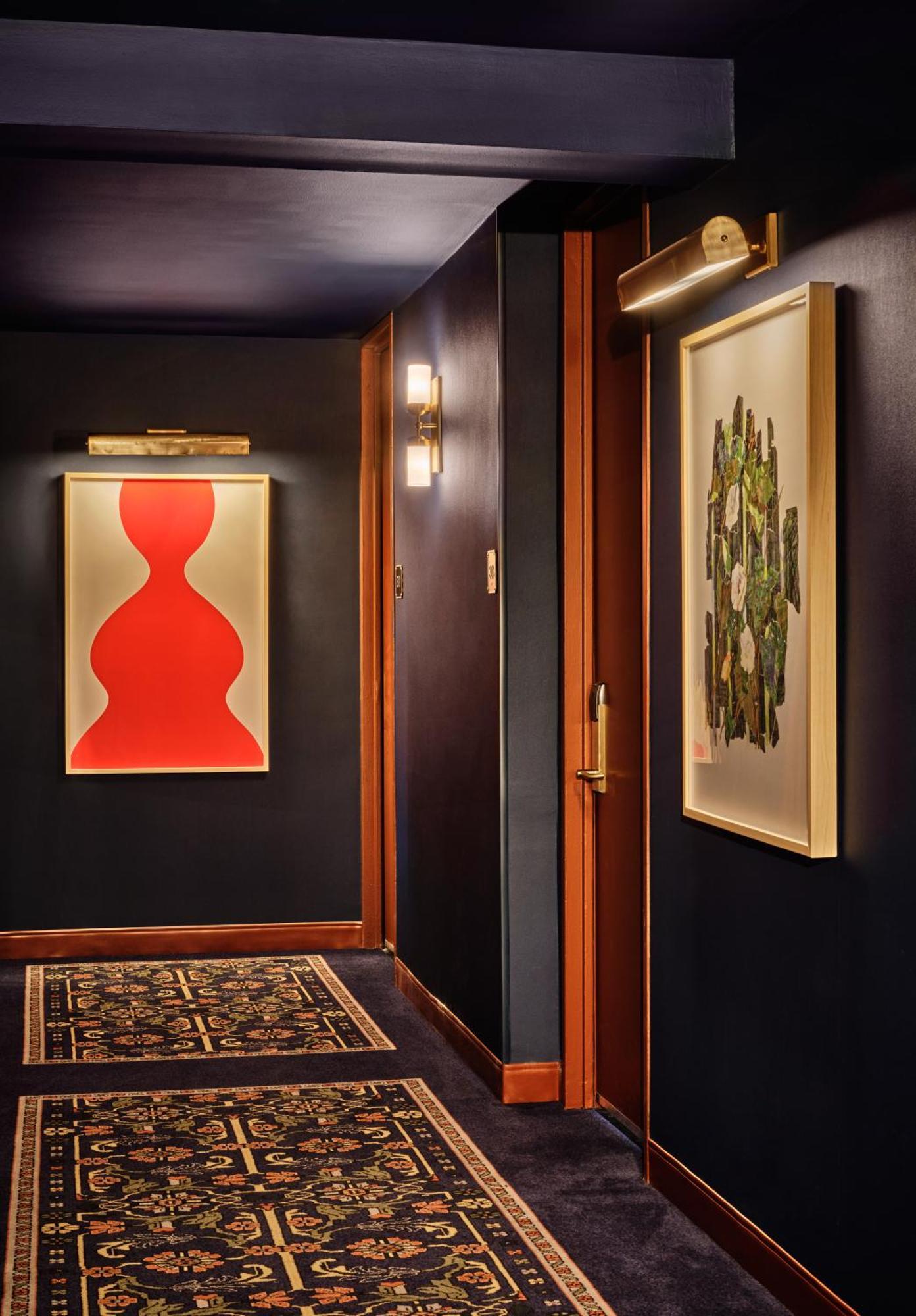 One Bedroom King Suite