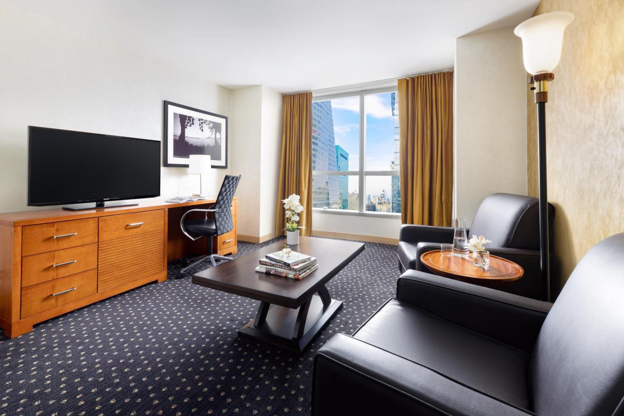 One-Bedroom King Suite
