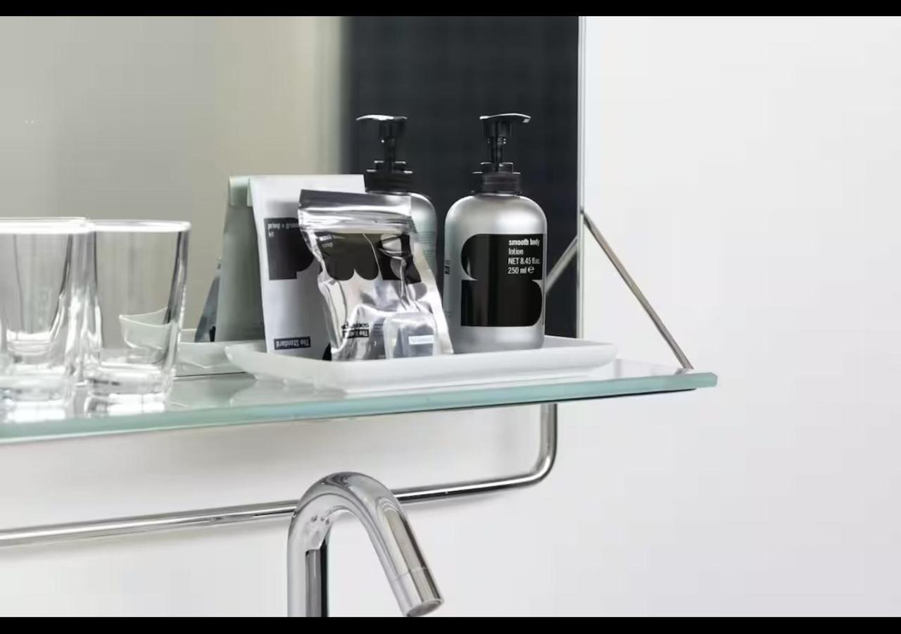 Suite,1739382583:JPEG