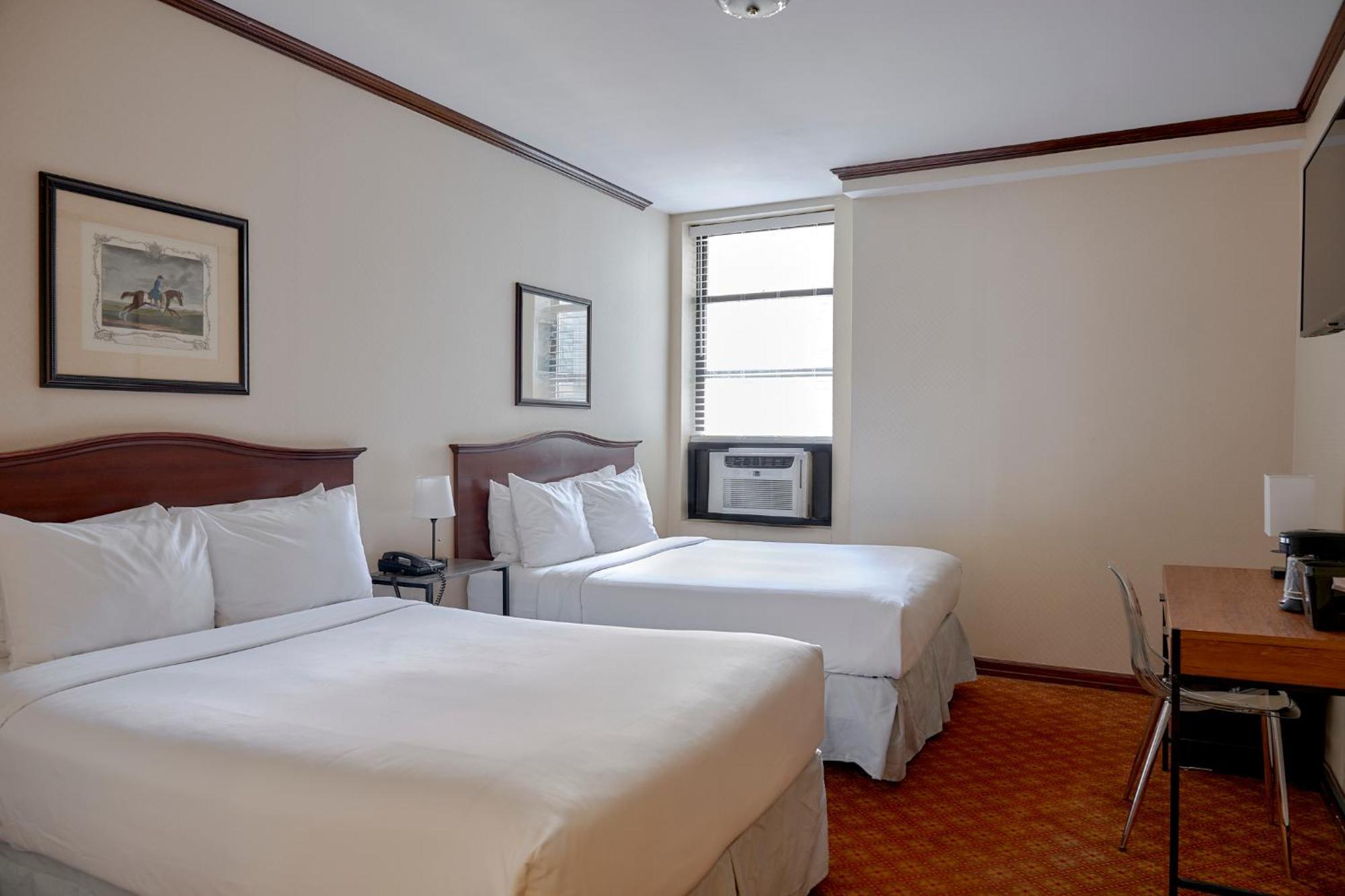 Bronze 2 Full Beds