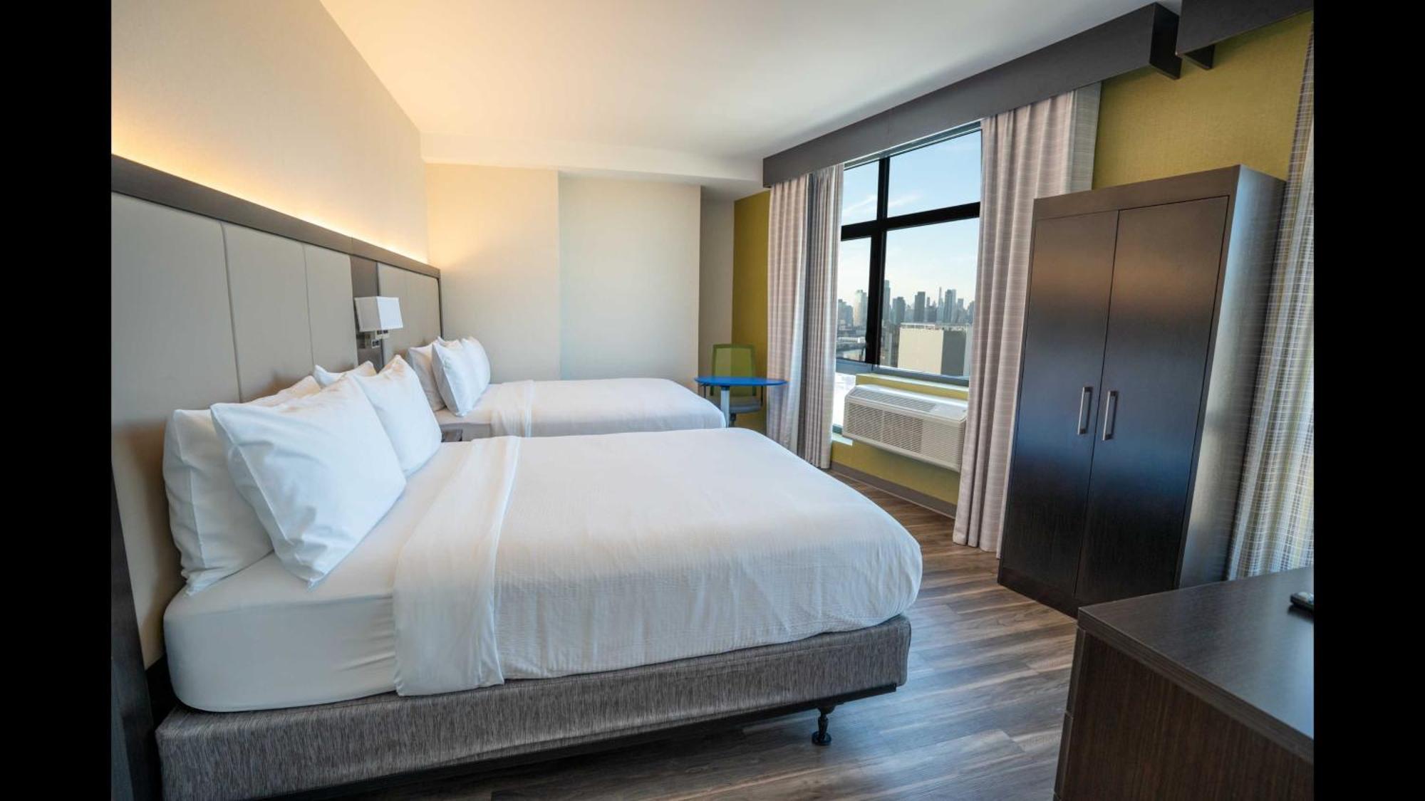 Standard Room Two Queen Beds