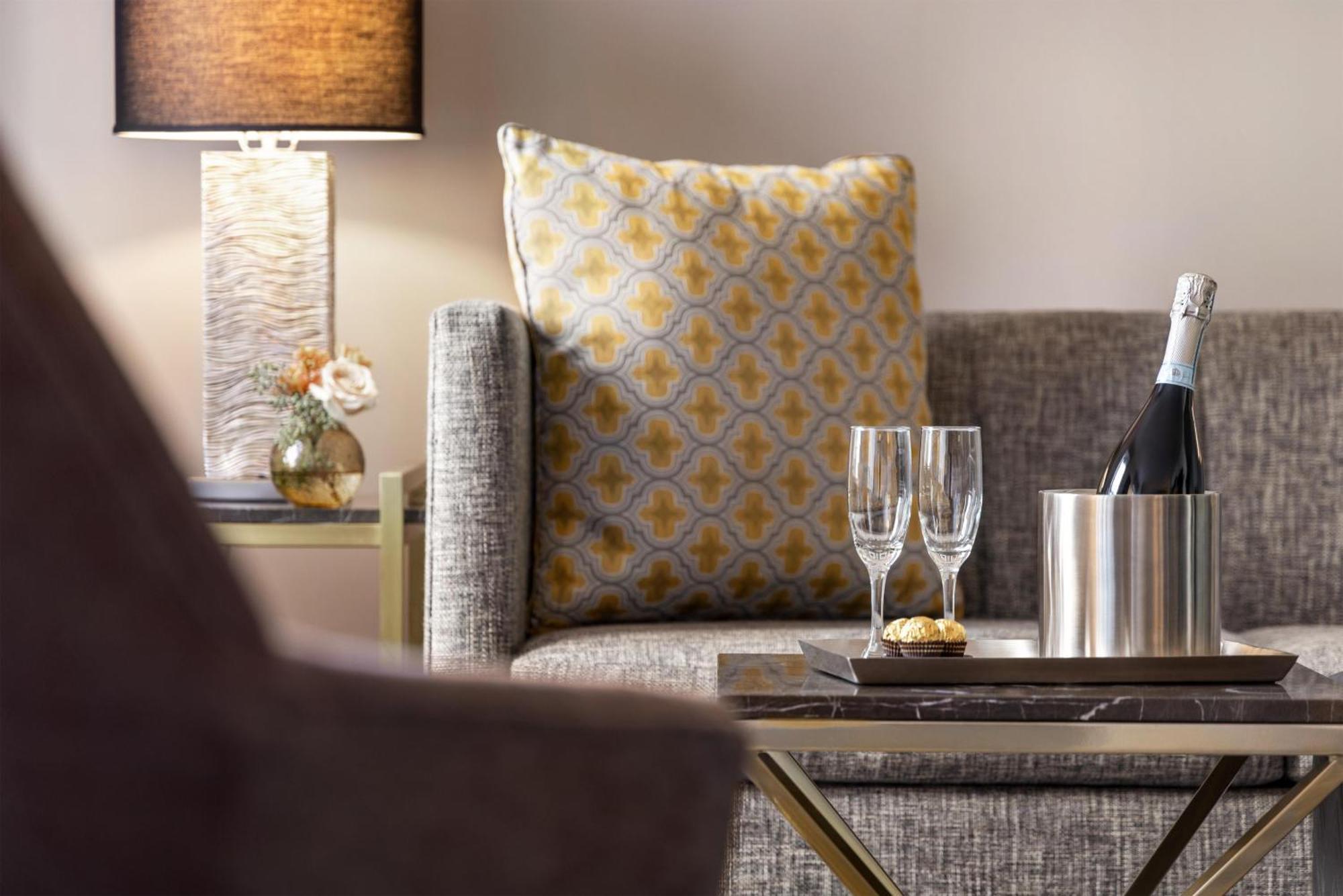 Queen Suite