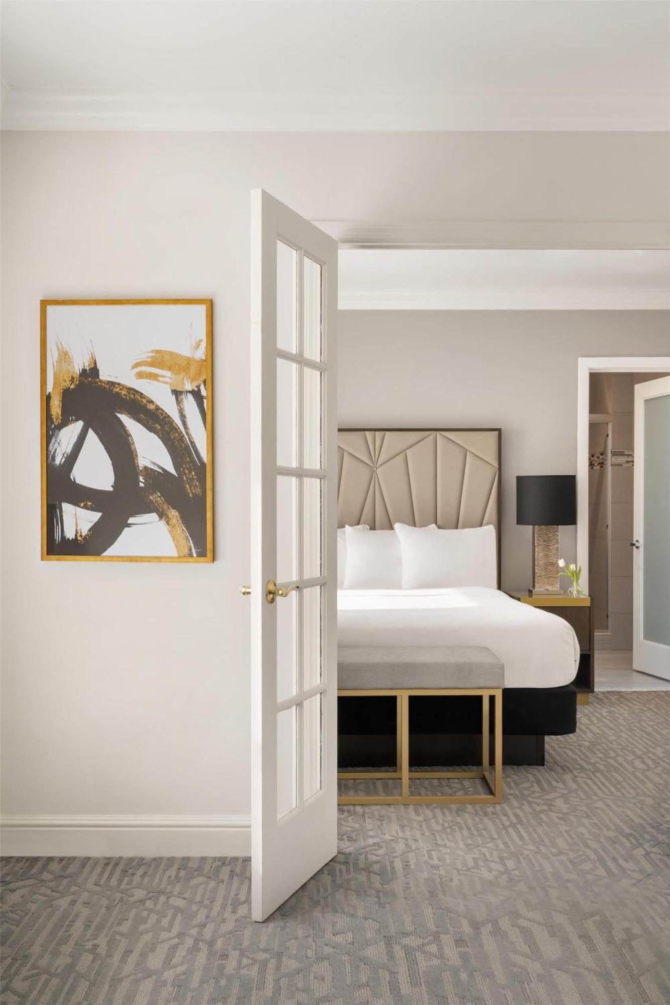 Queen Suite