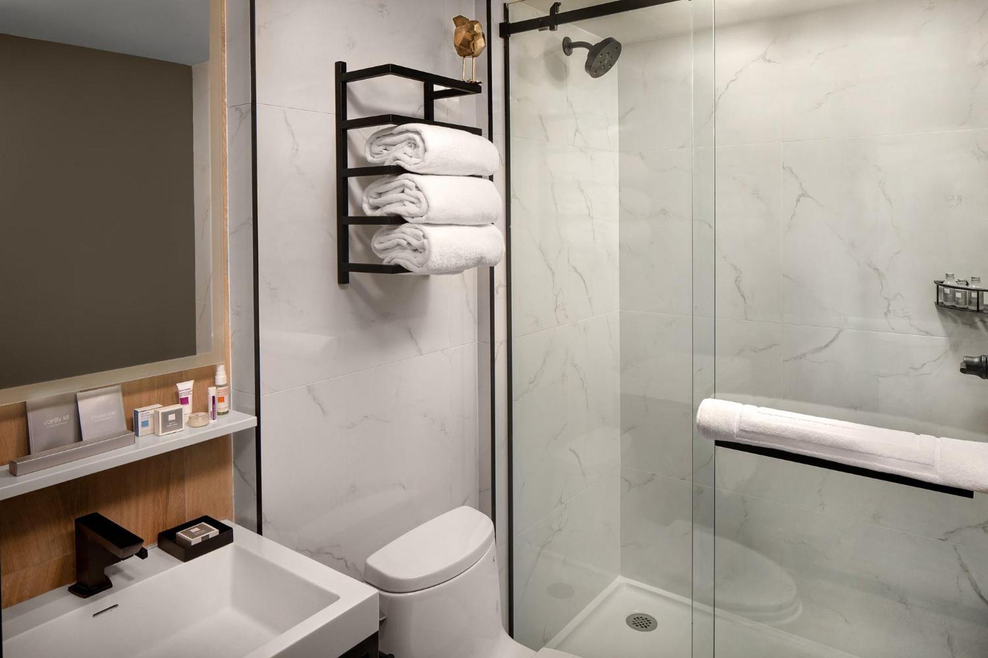 Premium Queen Room High Floor