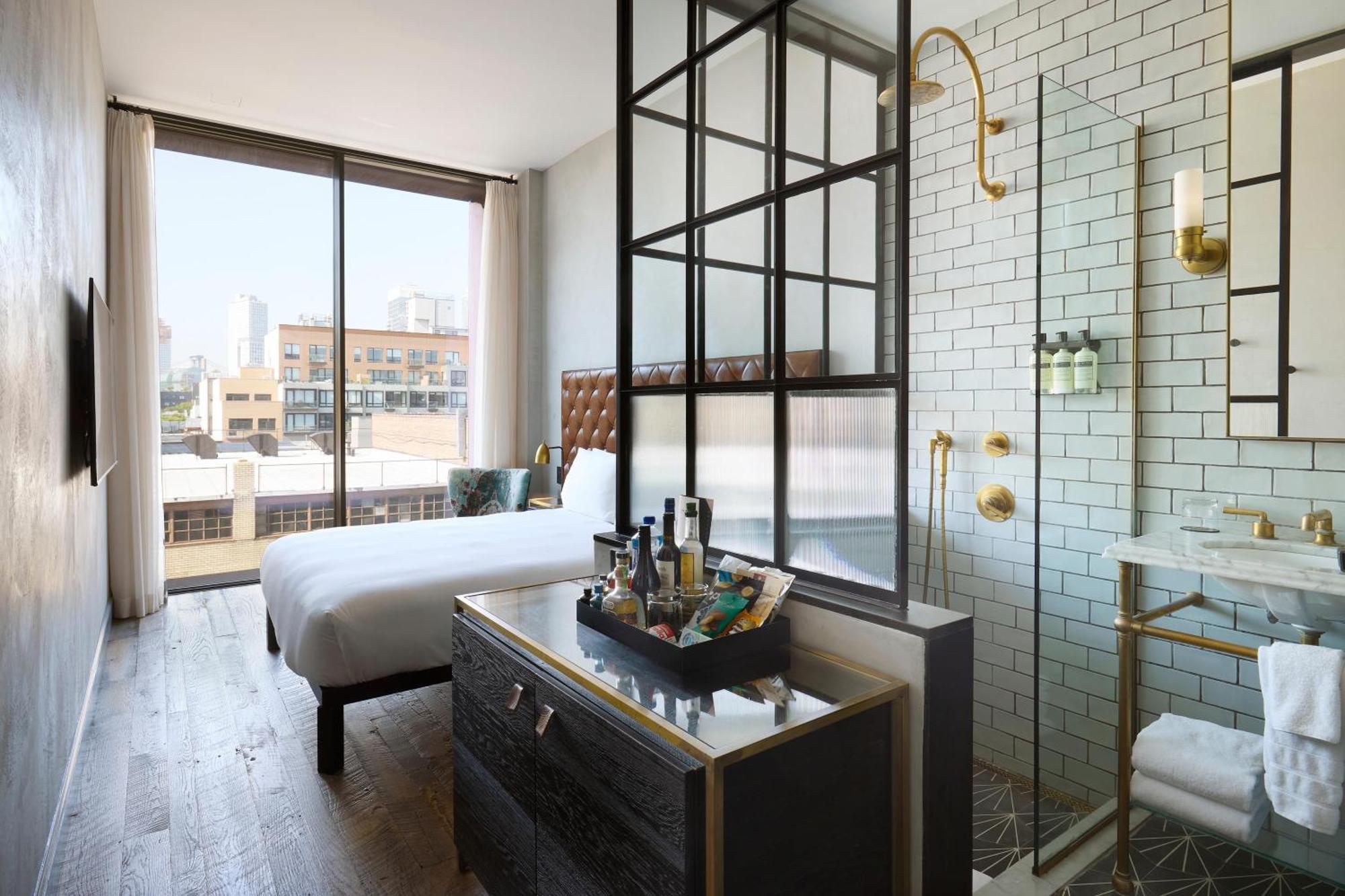 Queen Room