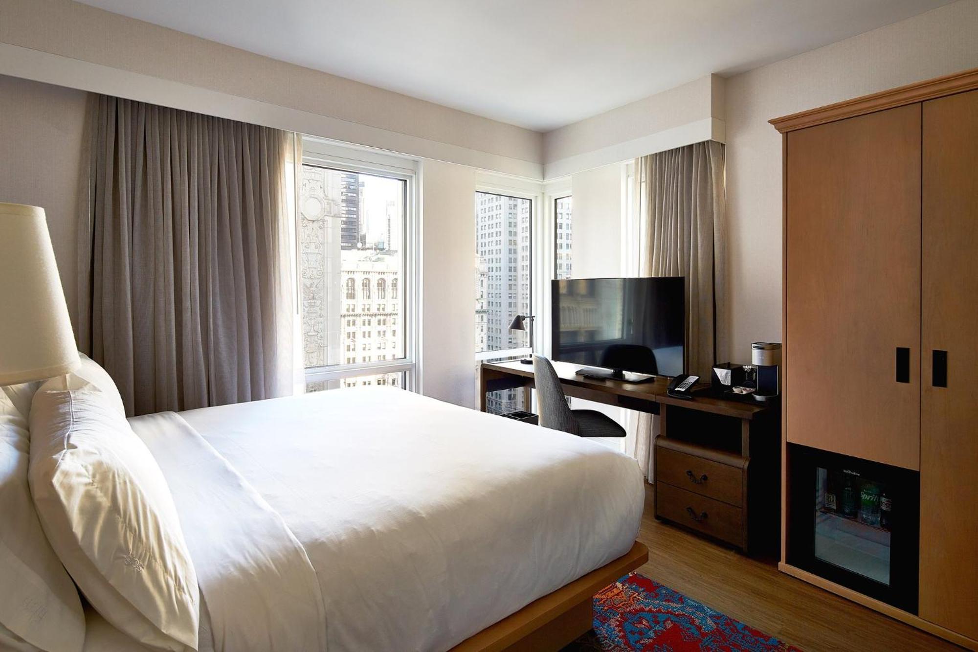 Standard King Room