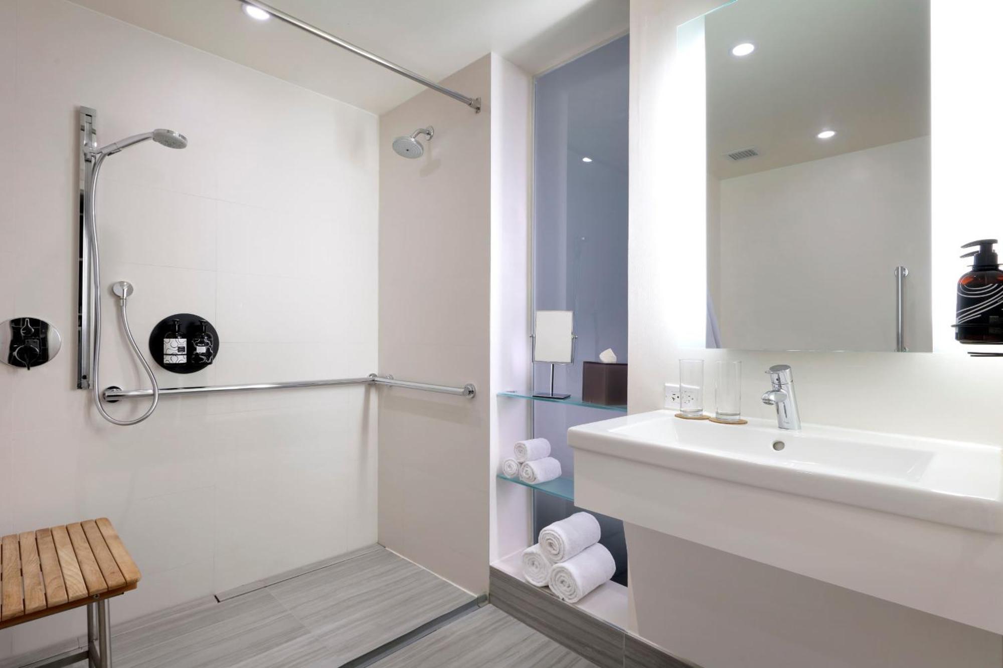 The Innside Room Accesible
