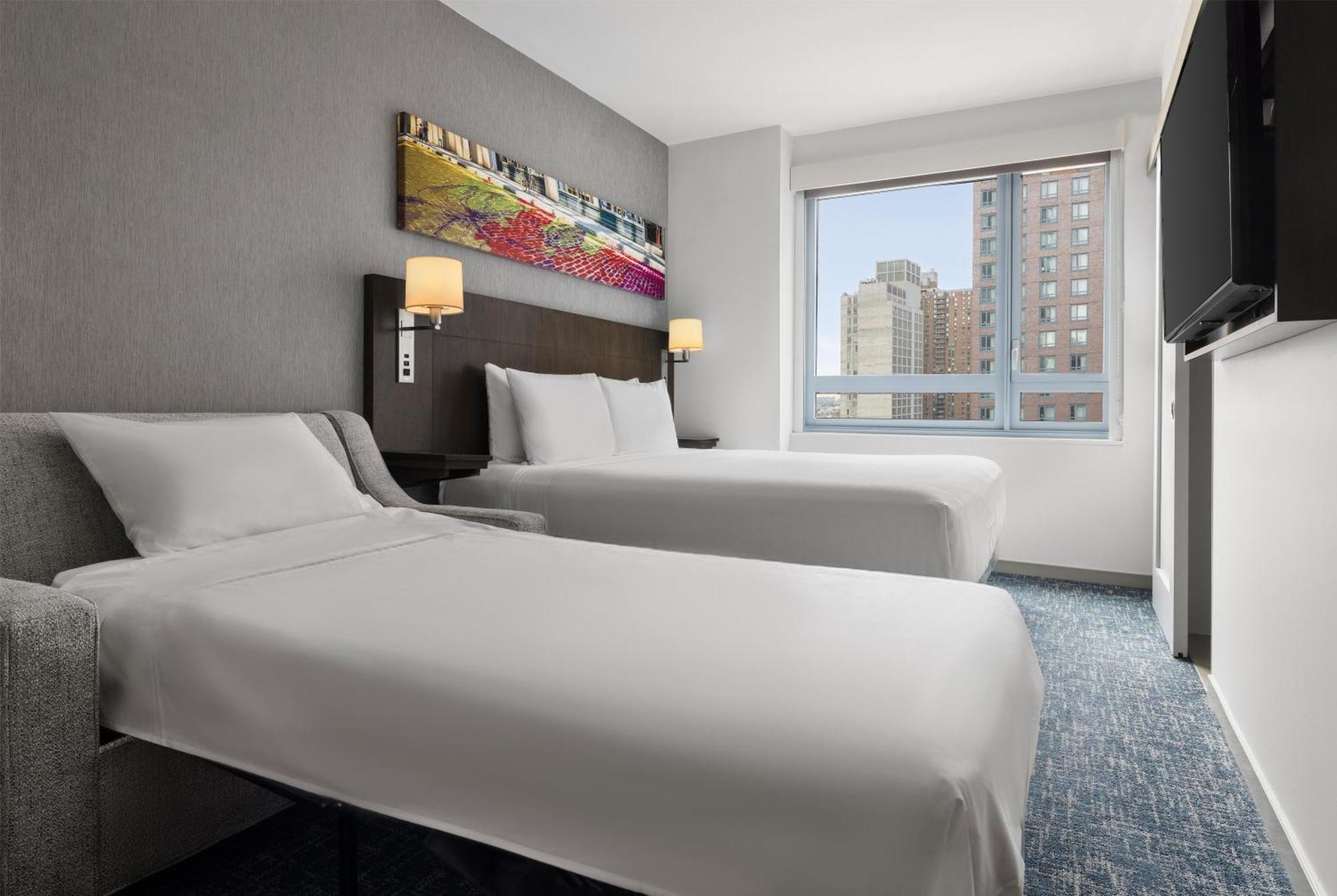 King Room Sofa Bed City View