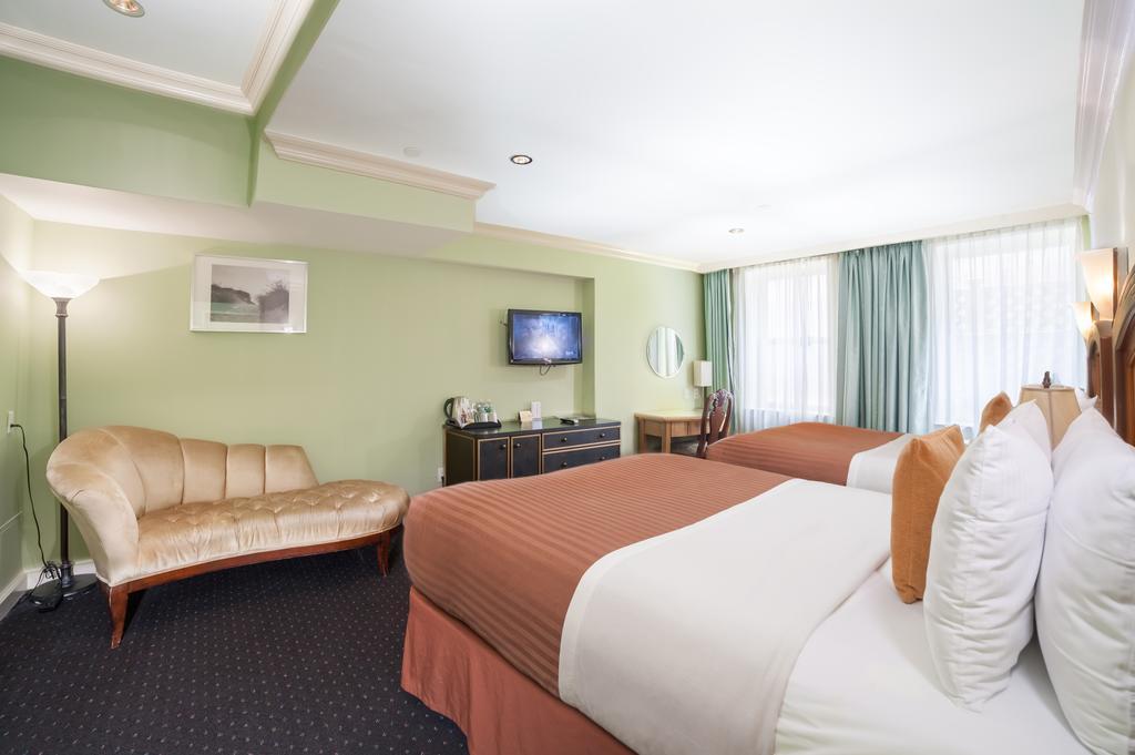Deluxe Zimmer mit 2 Queensize-Betten
