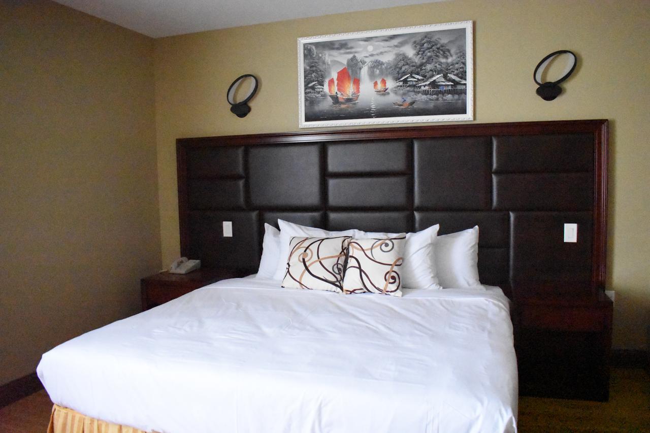 Presidential King Suite