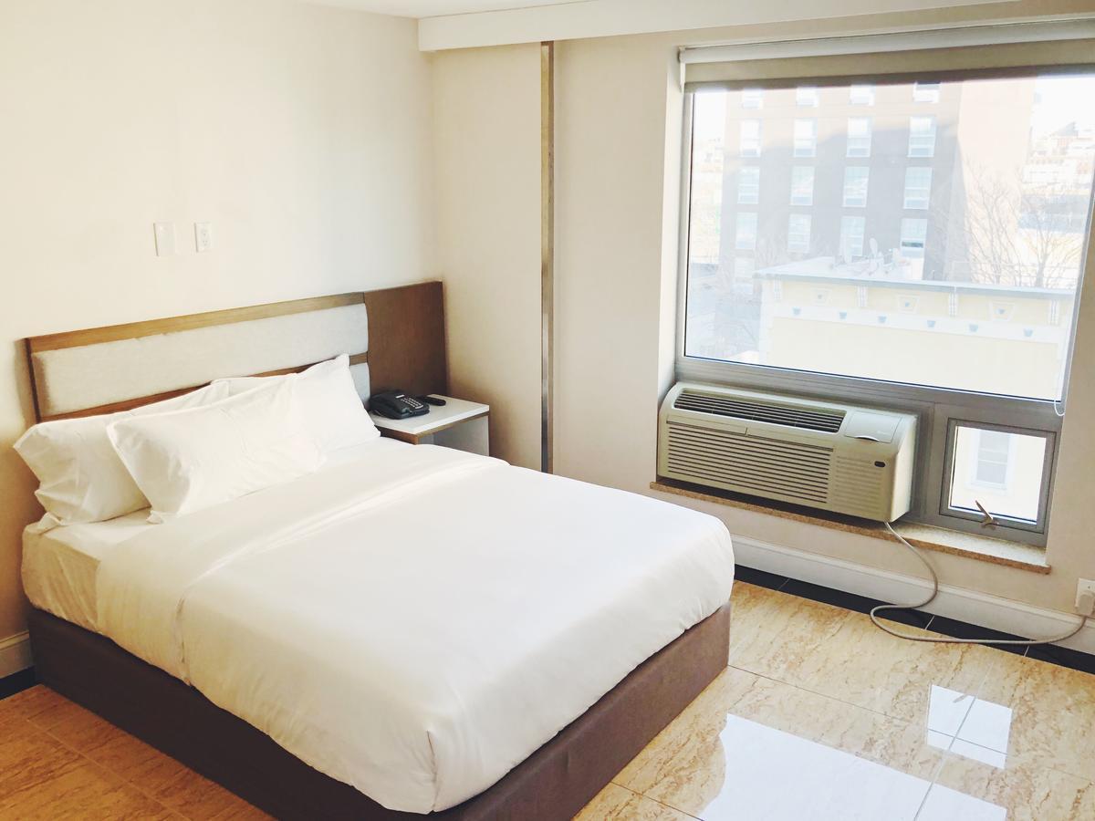 Standard Queen Room,643325535:JPEG