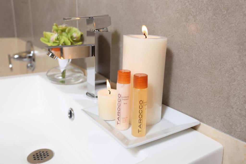 Twin Suite,98623598:JPEG