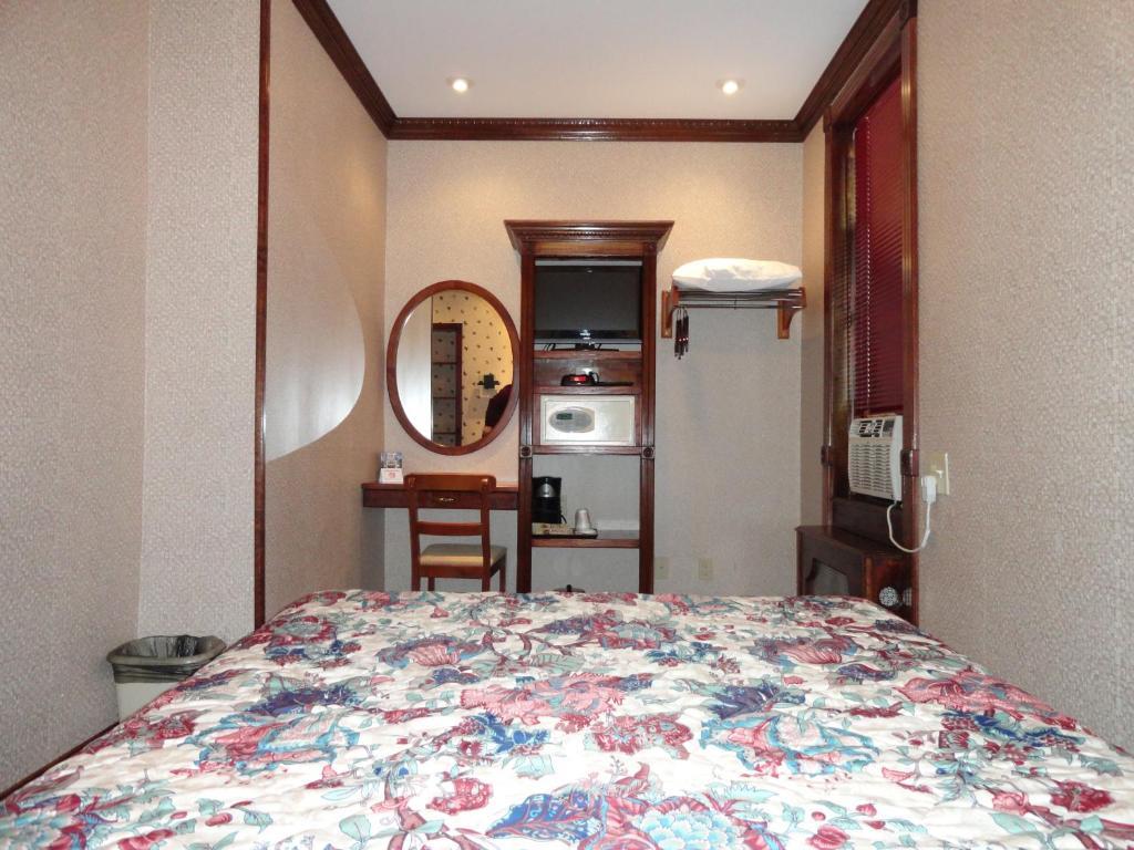 Double Room with Private Bathroom,65866762:JPEG