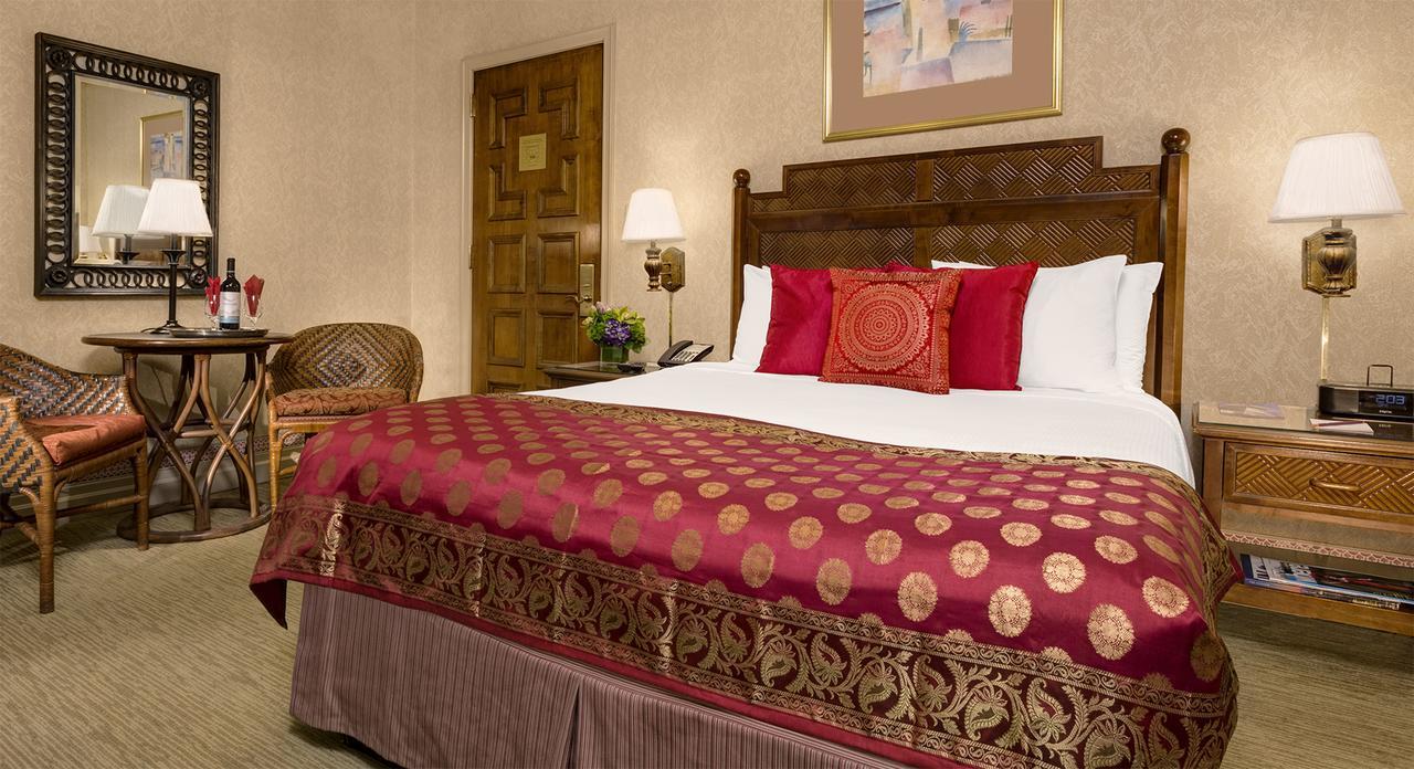 Chambre Lit Queen-Size Deluxe