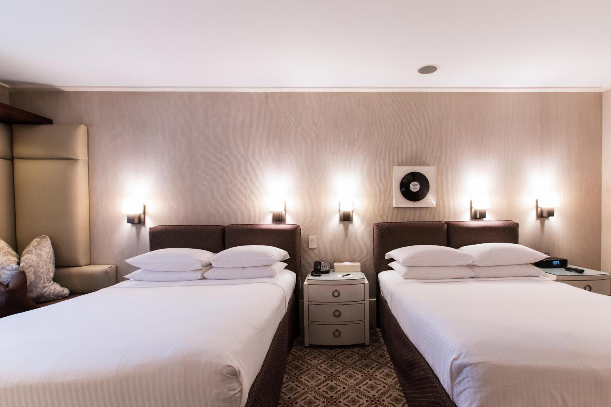 Luxe 2 Double Beds Room
