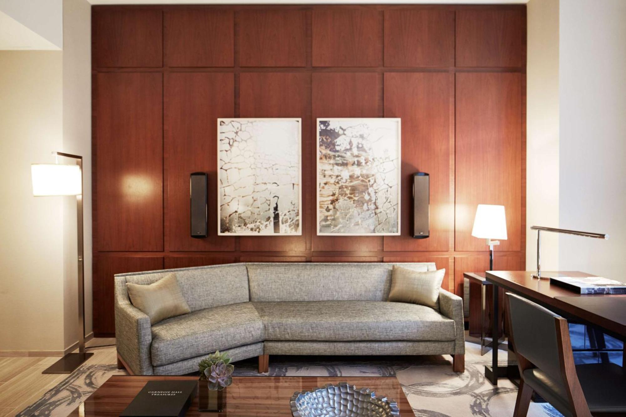 One-Bedroom Suite - Disability Access