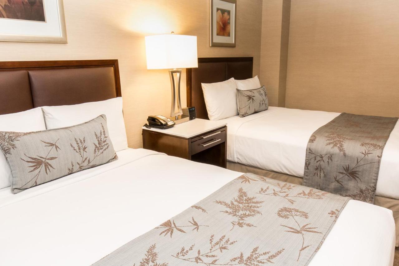 Double Room with Two Double Beds - Disability Access,767832064:JPEG