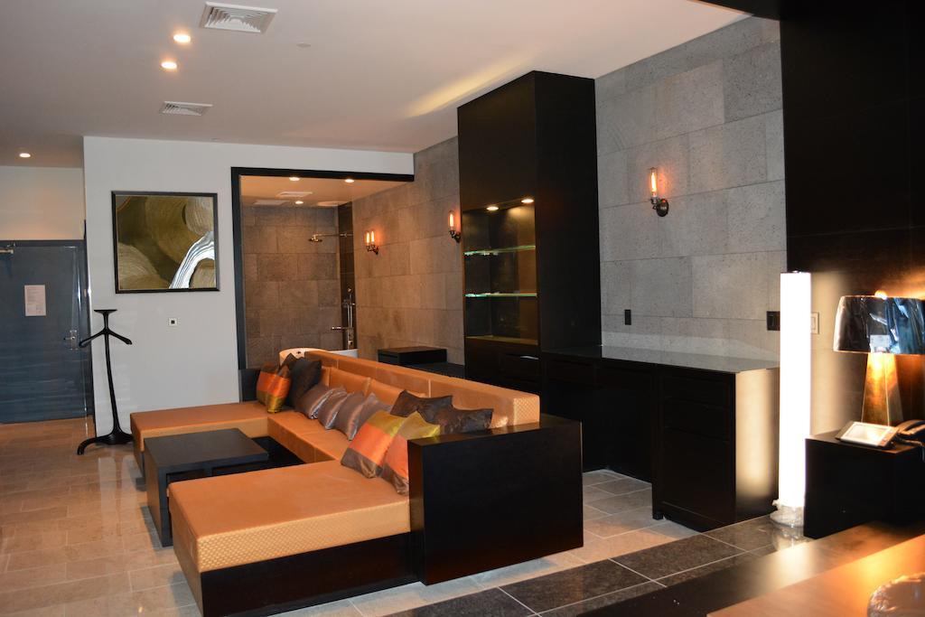 Grand Suite,81264213:JPEG