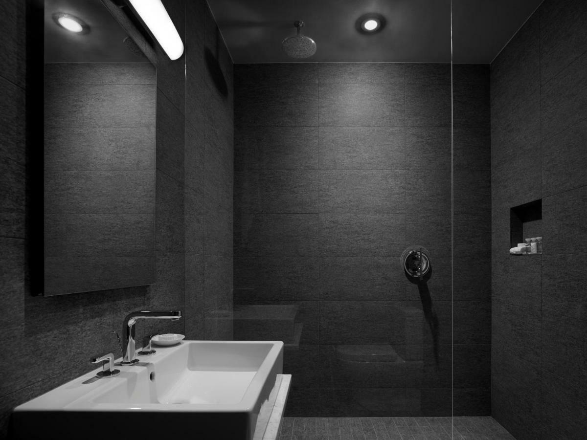 Studio Office,1434869437:JPEG