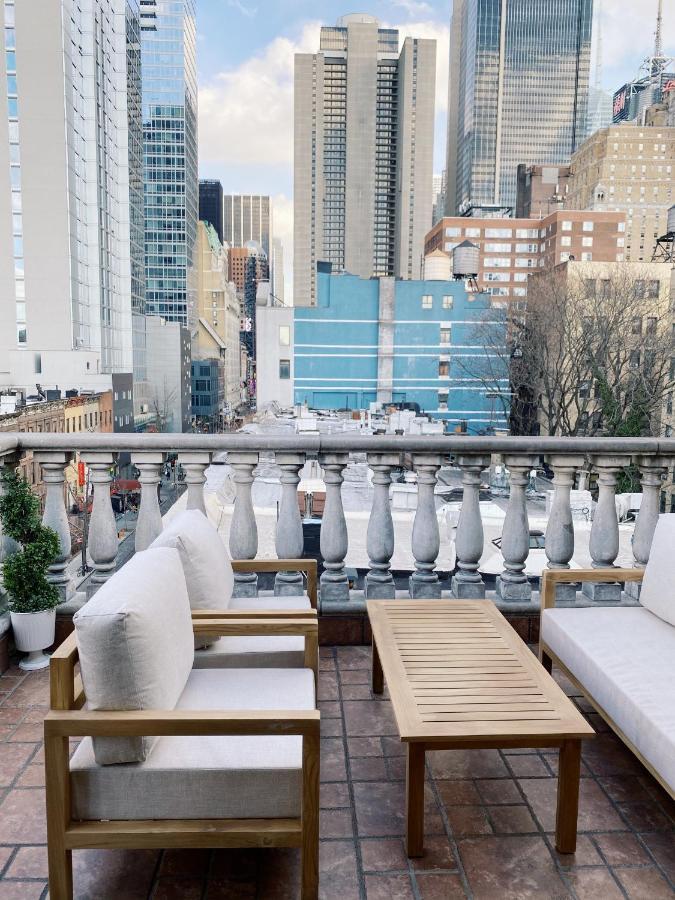 Penthouse 2 Chambres avec Terrasse et 1 Salle de Bains