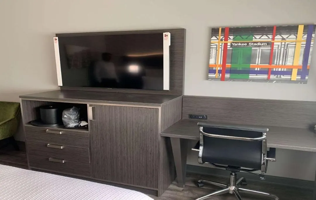 Best Western Plus City Line Hotel-1