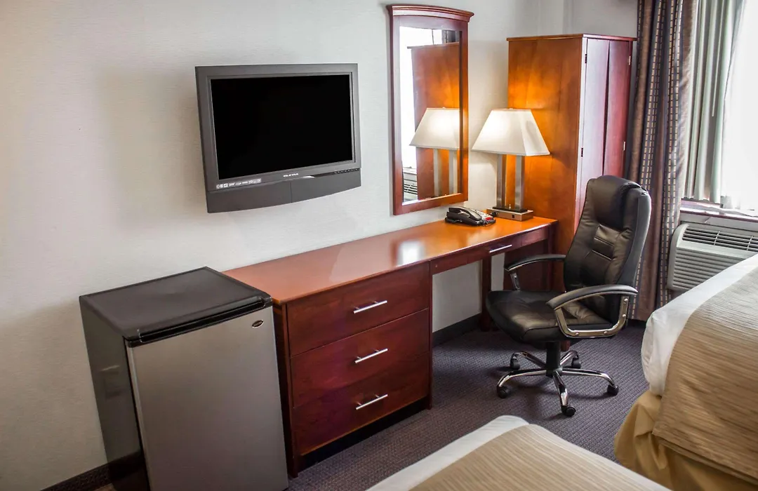 Quality Inn Long Island City - Queensboro Bridge-1