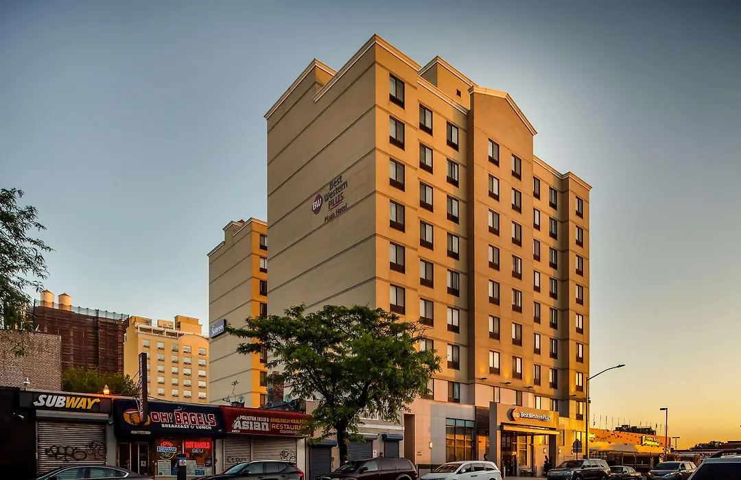 Best Western Plus Plaza Hotel-1