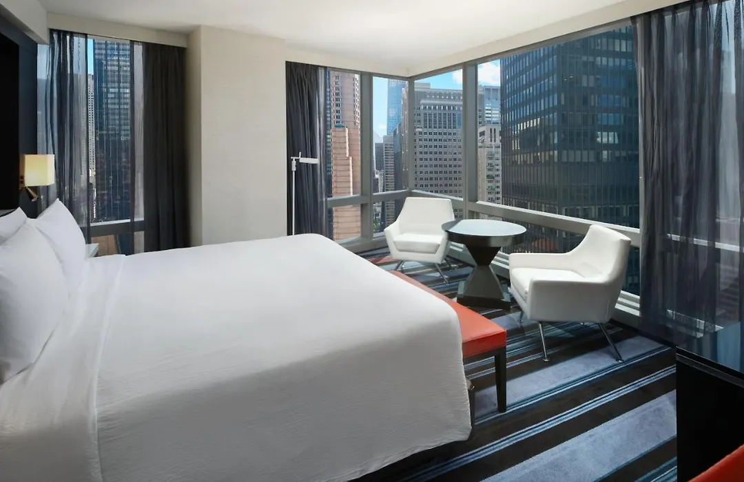 Courtyard By Marriott New York Manhattan/Central Park-1