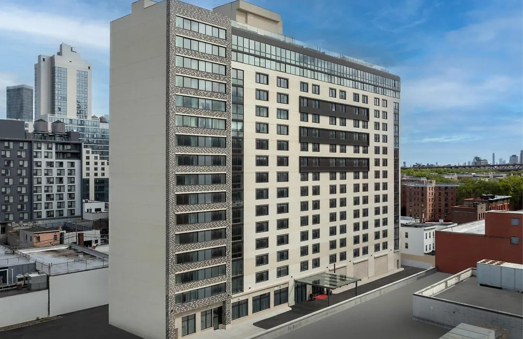 Residence Inn By Marriott New York Queens-1