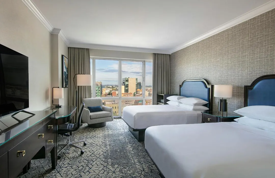 Sheraton Laguardia East Hotel-1