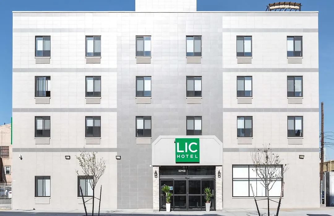 LIC Hotel-1