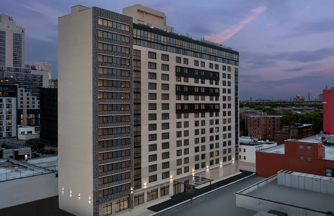 Residence Inn By Marriott New York Queens-1