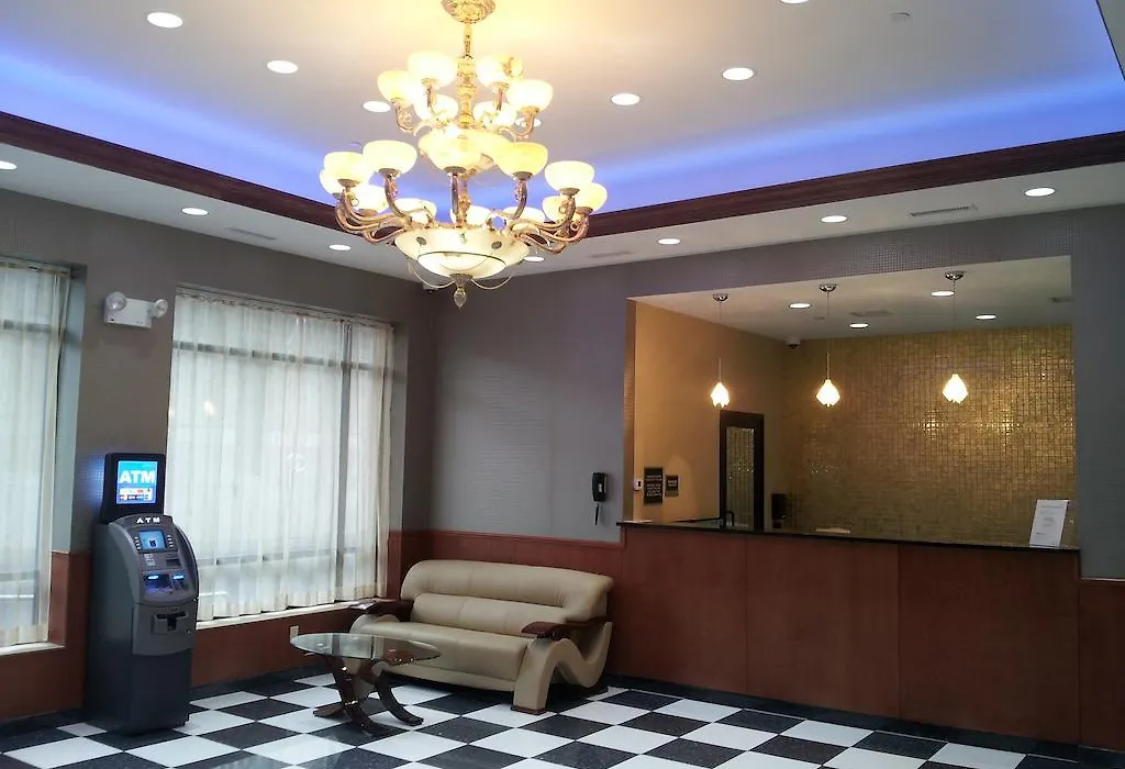 Howard Johnson By Wyndham Jamaica Ny Near Airtrain Jfk-1